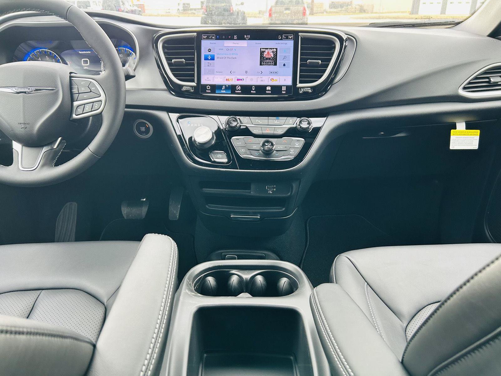 New 2026 Chrysler Voyager LX FWD image 25