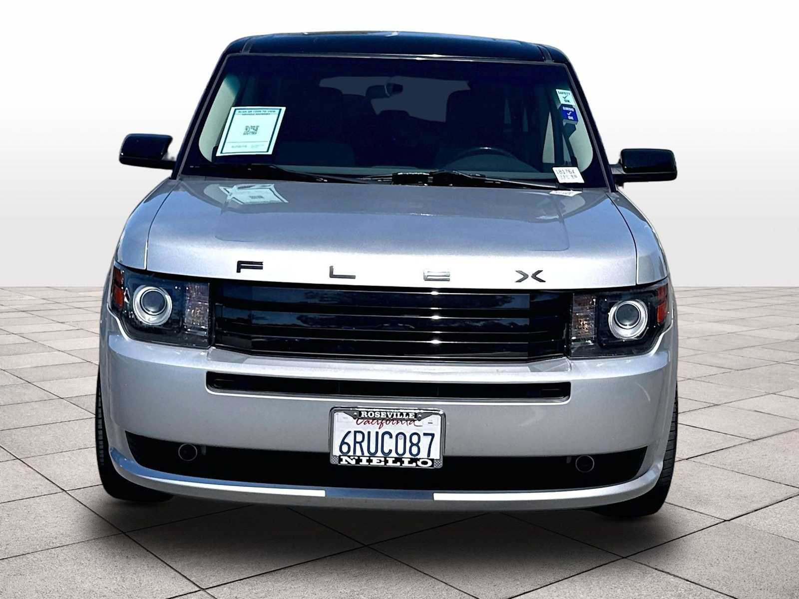 Used 2011 Ford Flex Titanium w/ Trailer Tow Pkg Class III AWD/4WD image 3