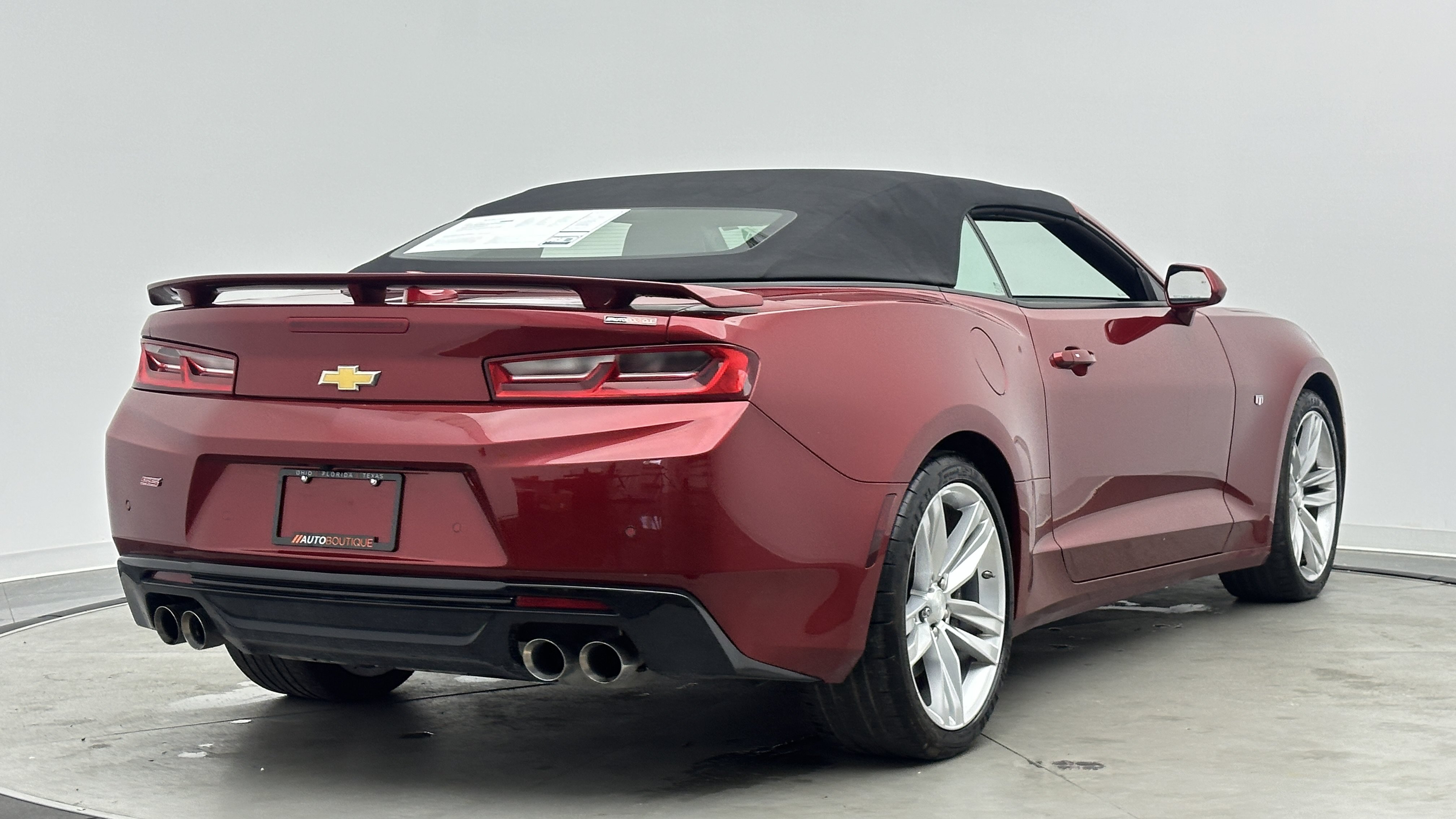 Used 2016 Chevrolet Camaro SS RWD image 7