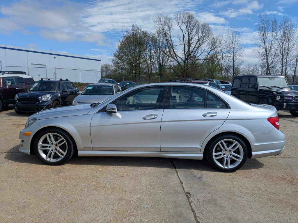 Used 2014 Mercedes-Benz C 300 4MATIC Sedan image 8