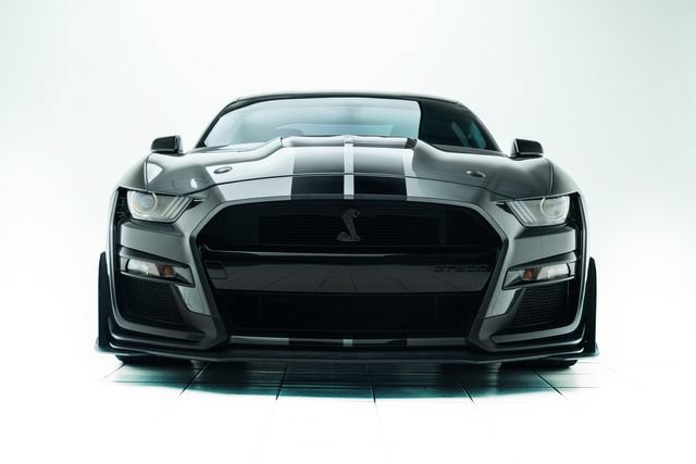 Used 2020 Ford Mustang Shelby GT500 w/ Carbon Fiber Track Pack RWD image 6