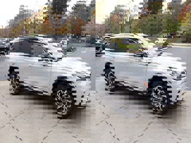 New 2026 Lincoln Corsair Premiere image 14