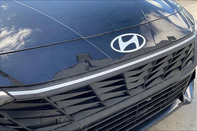 New 2025 Hyundai Elantra Sport image 28