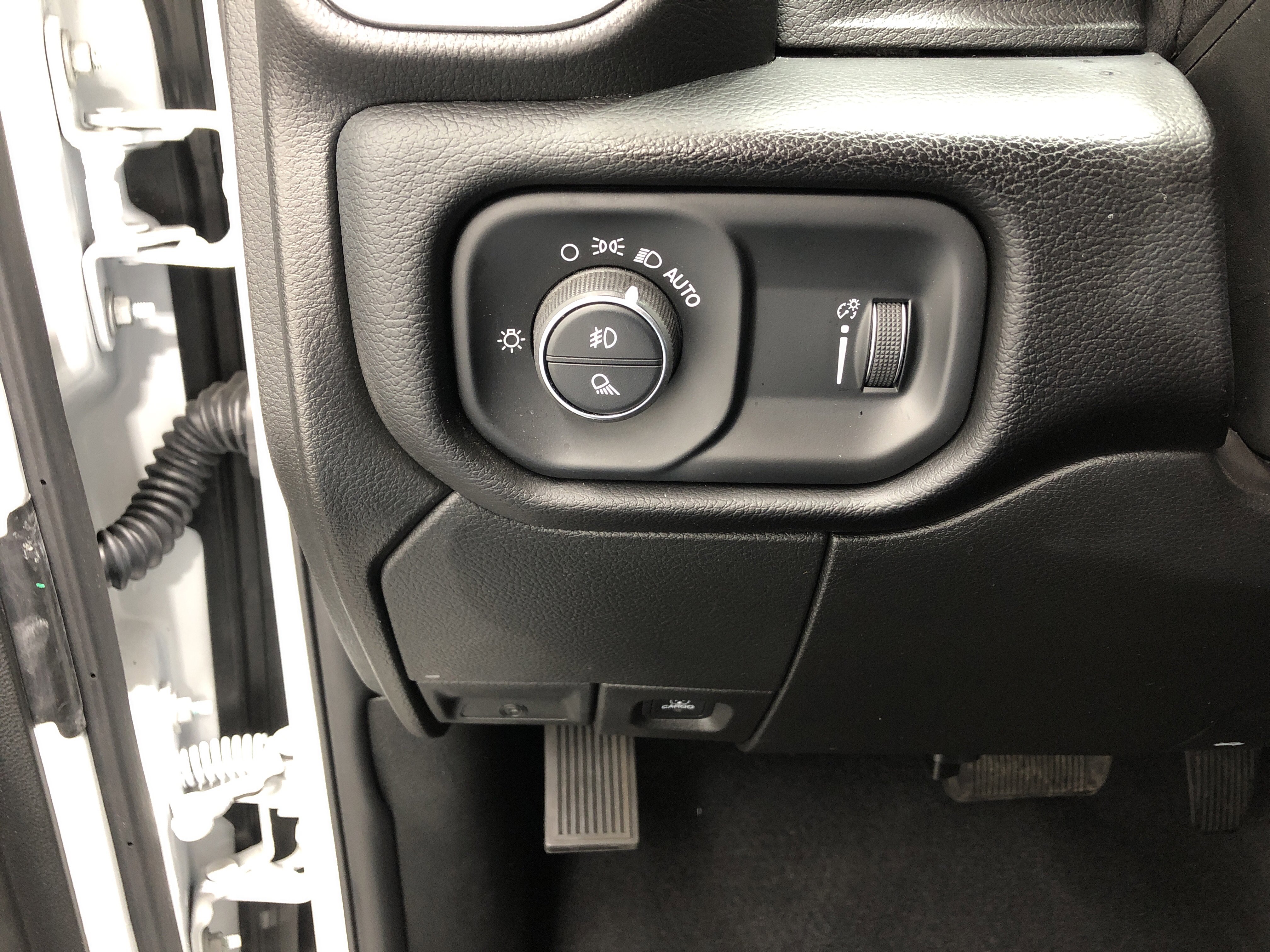 Certified 2024 RAM 2500 Big Horn w/ Night Edition AWD/4WD image 18