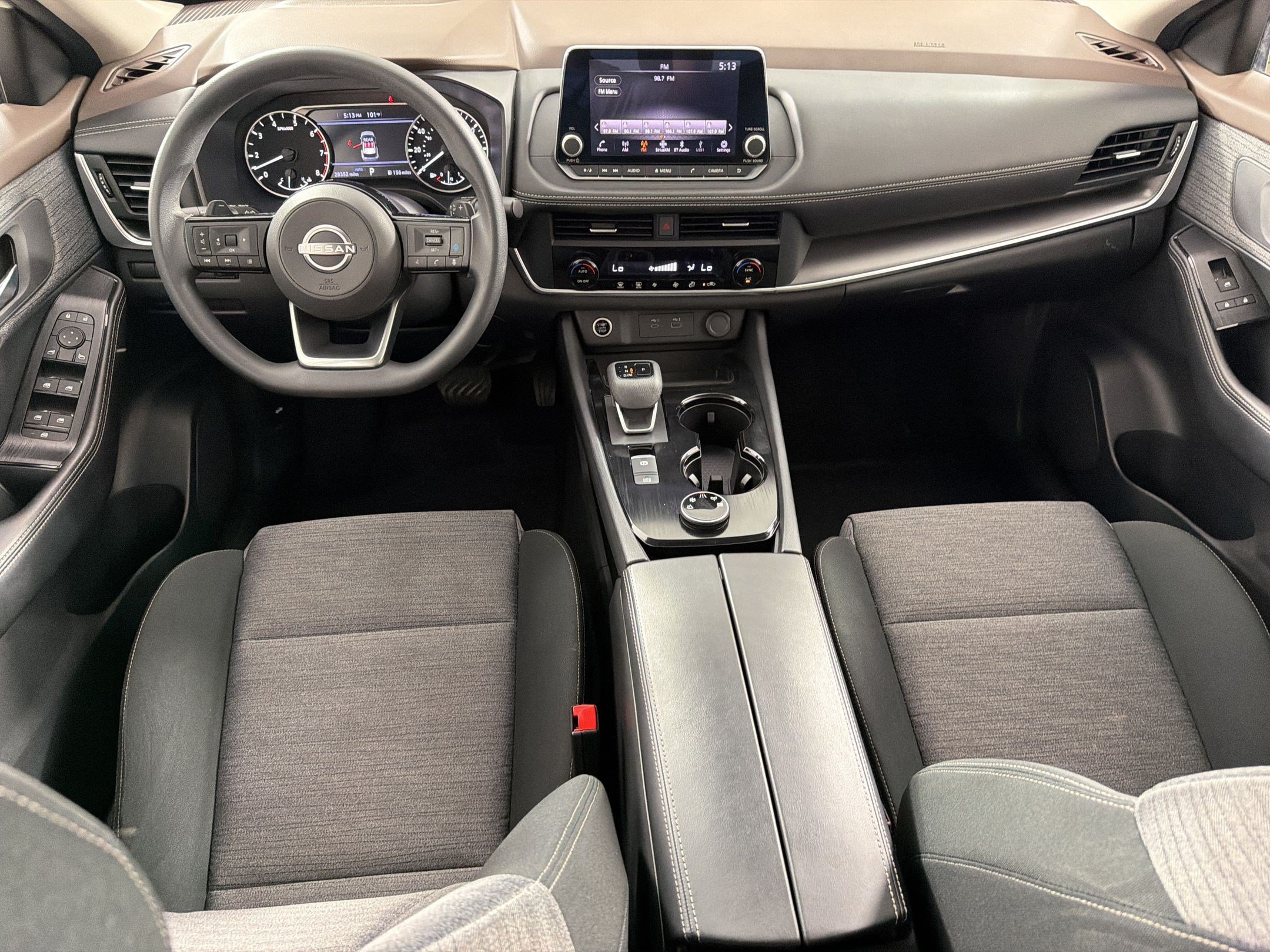 Used 2023 Nissan Rogue SV AWD/4WD image 15