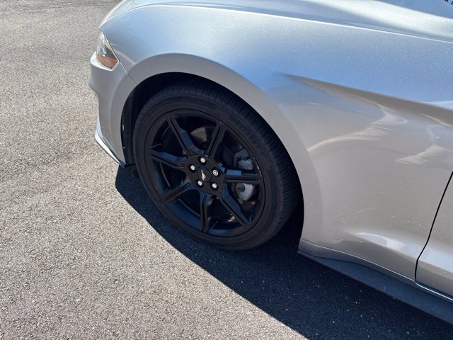 Used 2020 Ford Mustang Coupe w/ Equipment Group 101A RWD image 4