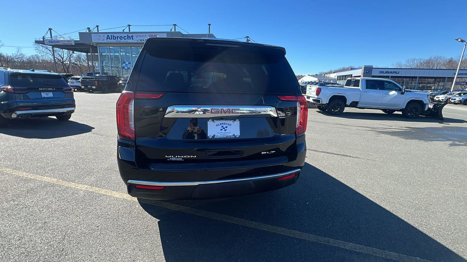 Used 2024 GMC Yukon SLT image 6