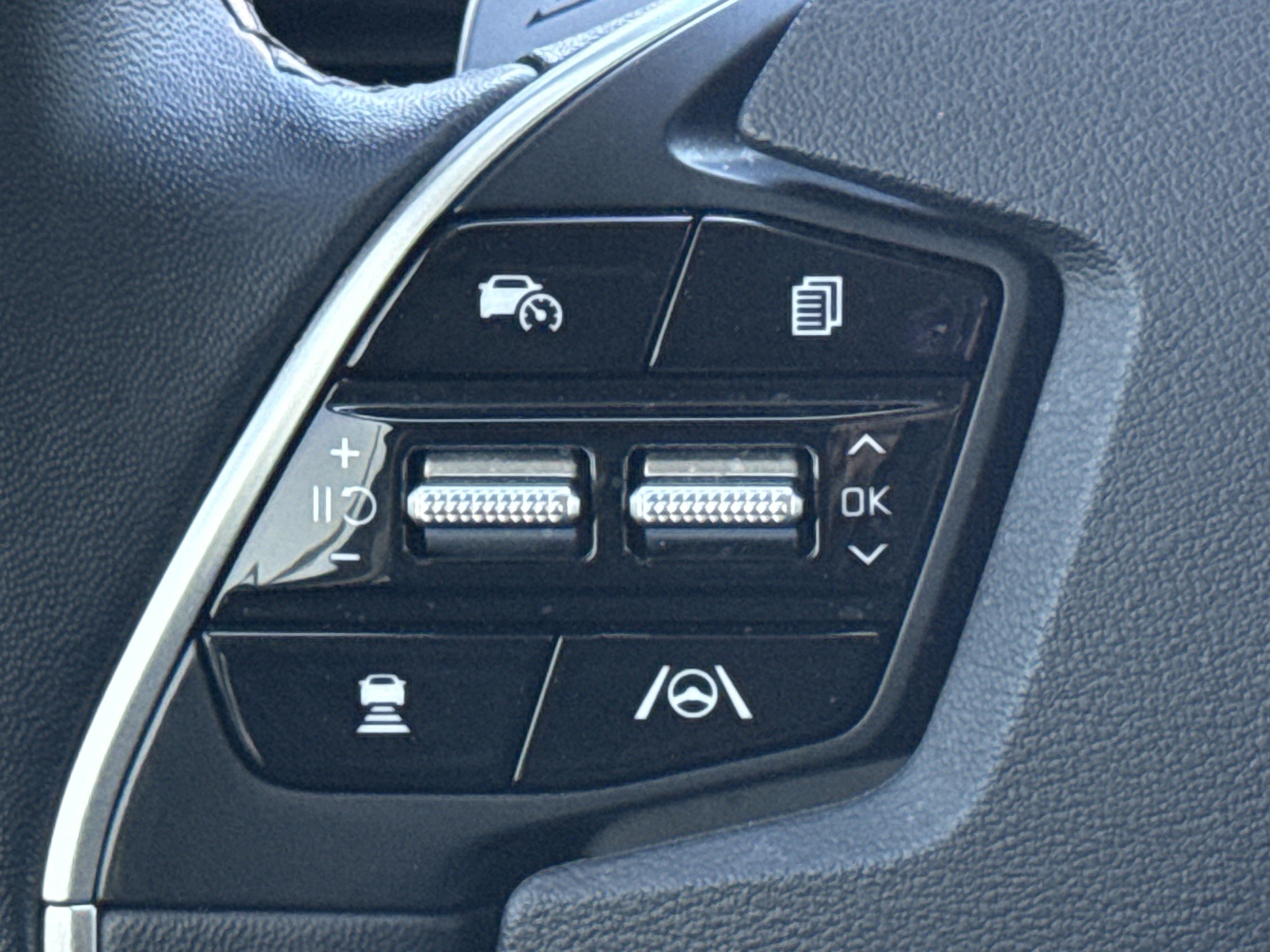 Used 2024 Kia EV6 Wind image 29