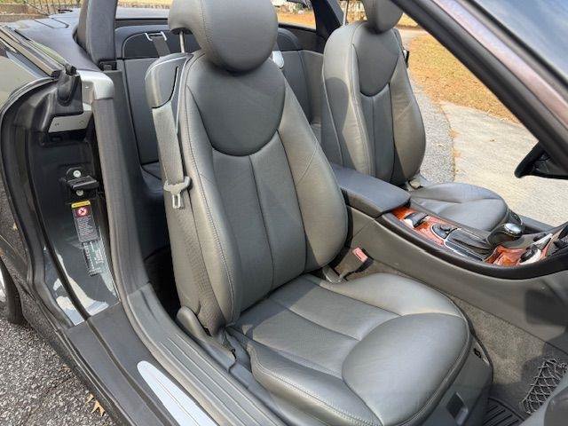 Used 2003 Mercedes-Benz SL 500 image 8