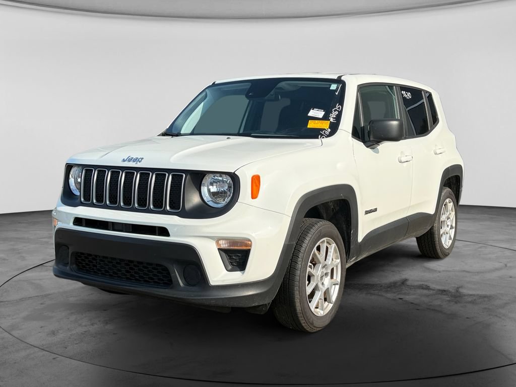 Used 2023 Jeep Renegade Latitude AWD/4WD image 4