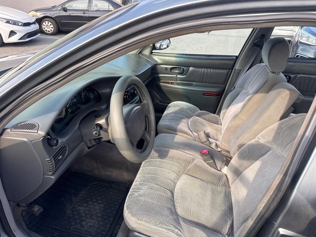 Used 2005 Buick Century Custom image 8
