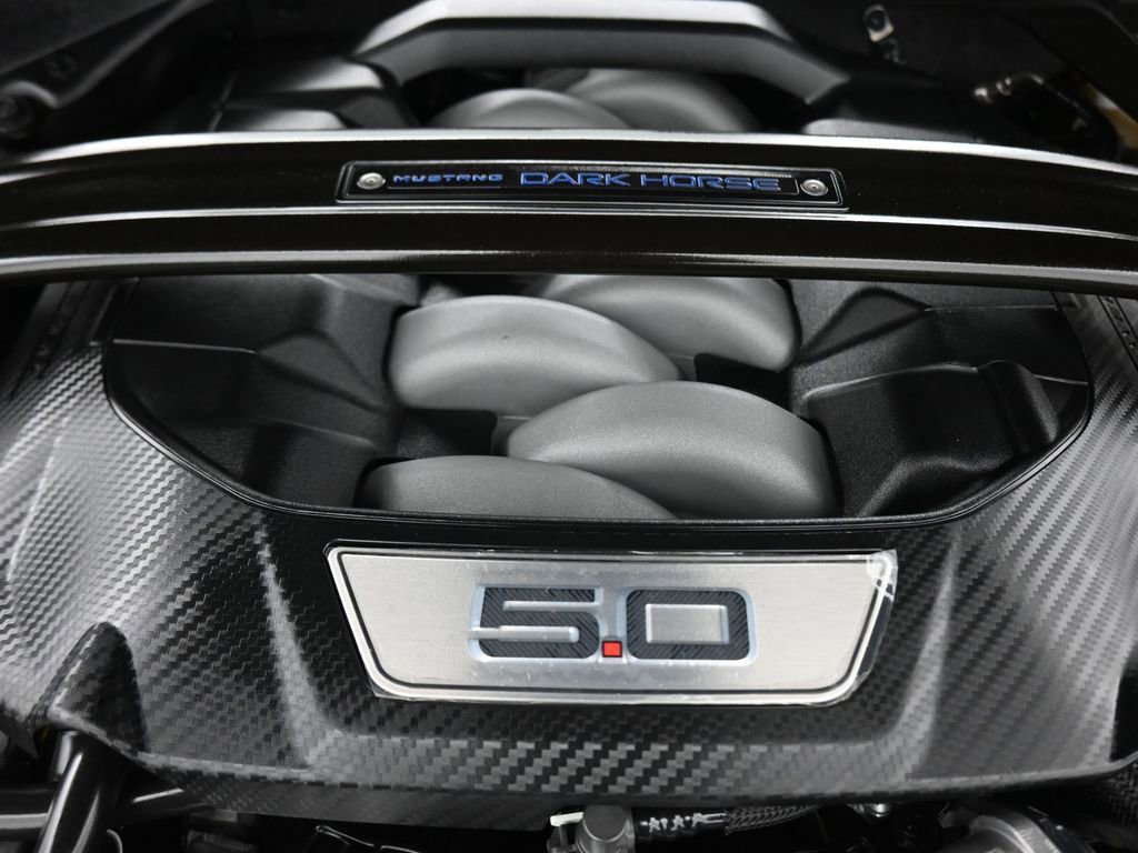 Used 2025 Ford Mustang Dark Horse image 46