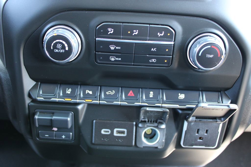 Used 2025 Chevrolet Silverado 2500 Custom w/ Custom Value Package AWD/4WD image 44