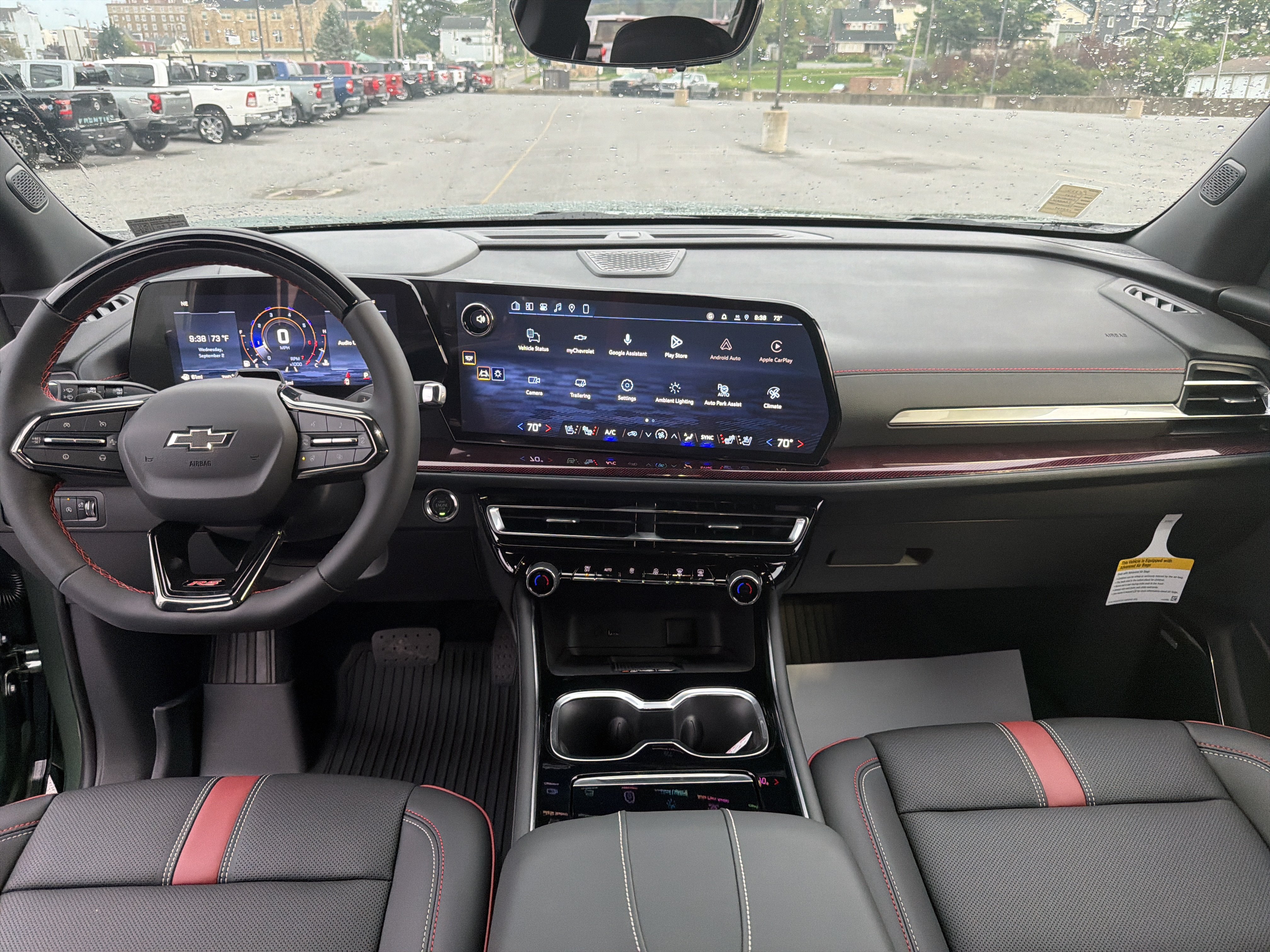 New 2027 Chevrolet Traverse RS w/ LPO, Floor Liner Package AWD/4WD image 7