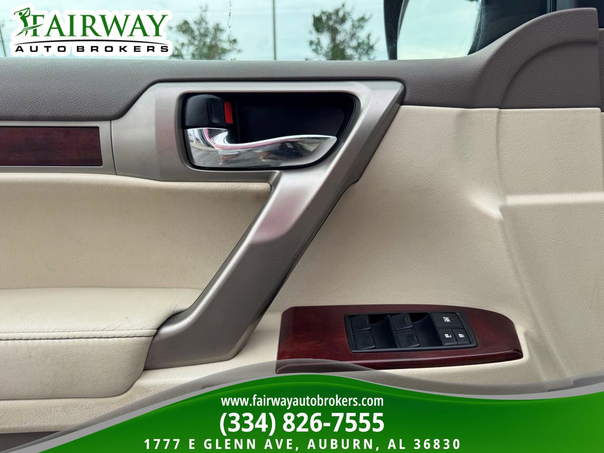 Used 2013 Lexus GX 460 Premium AWD/4WD image 20