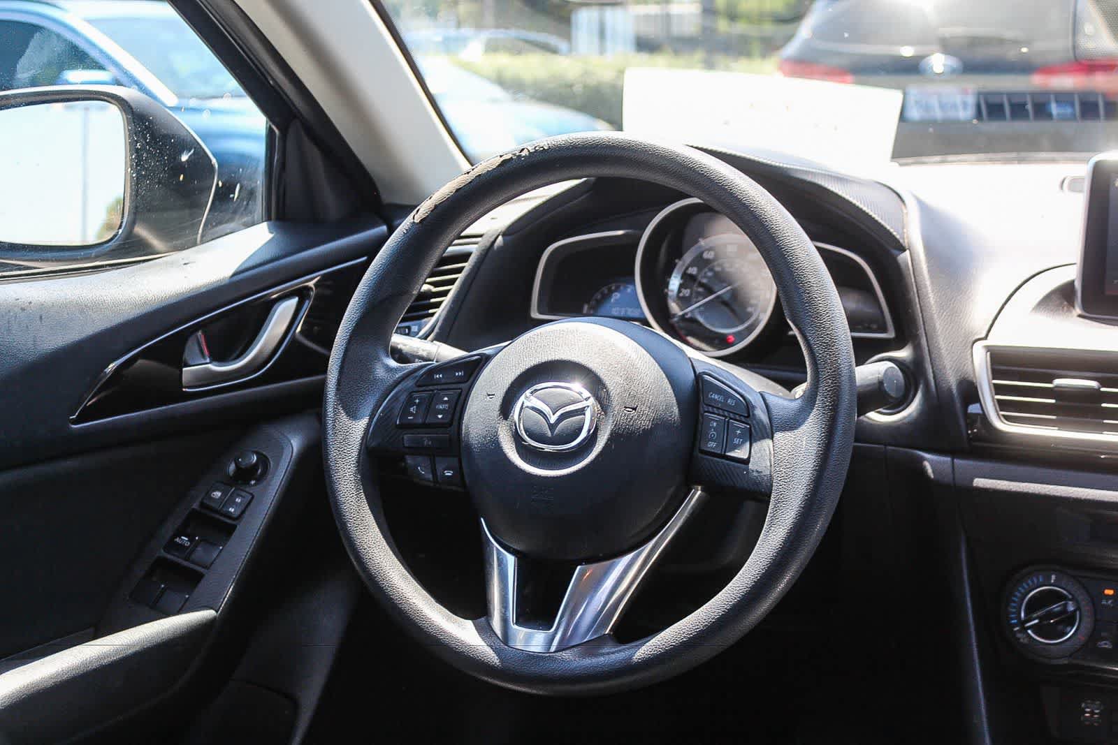 Used 2016 MAZDA MAZDA3 i Sport w/ Preferred Equipment Package FWD image 19