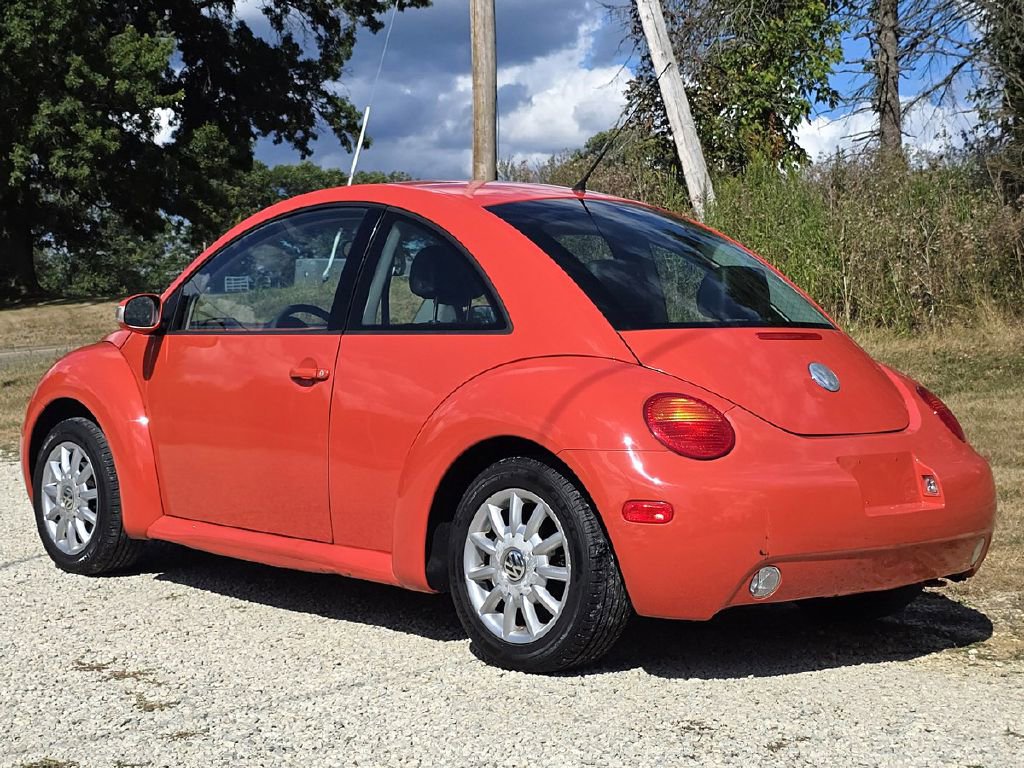 Used 2005 Volkswagen Beetle GLS image 4