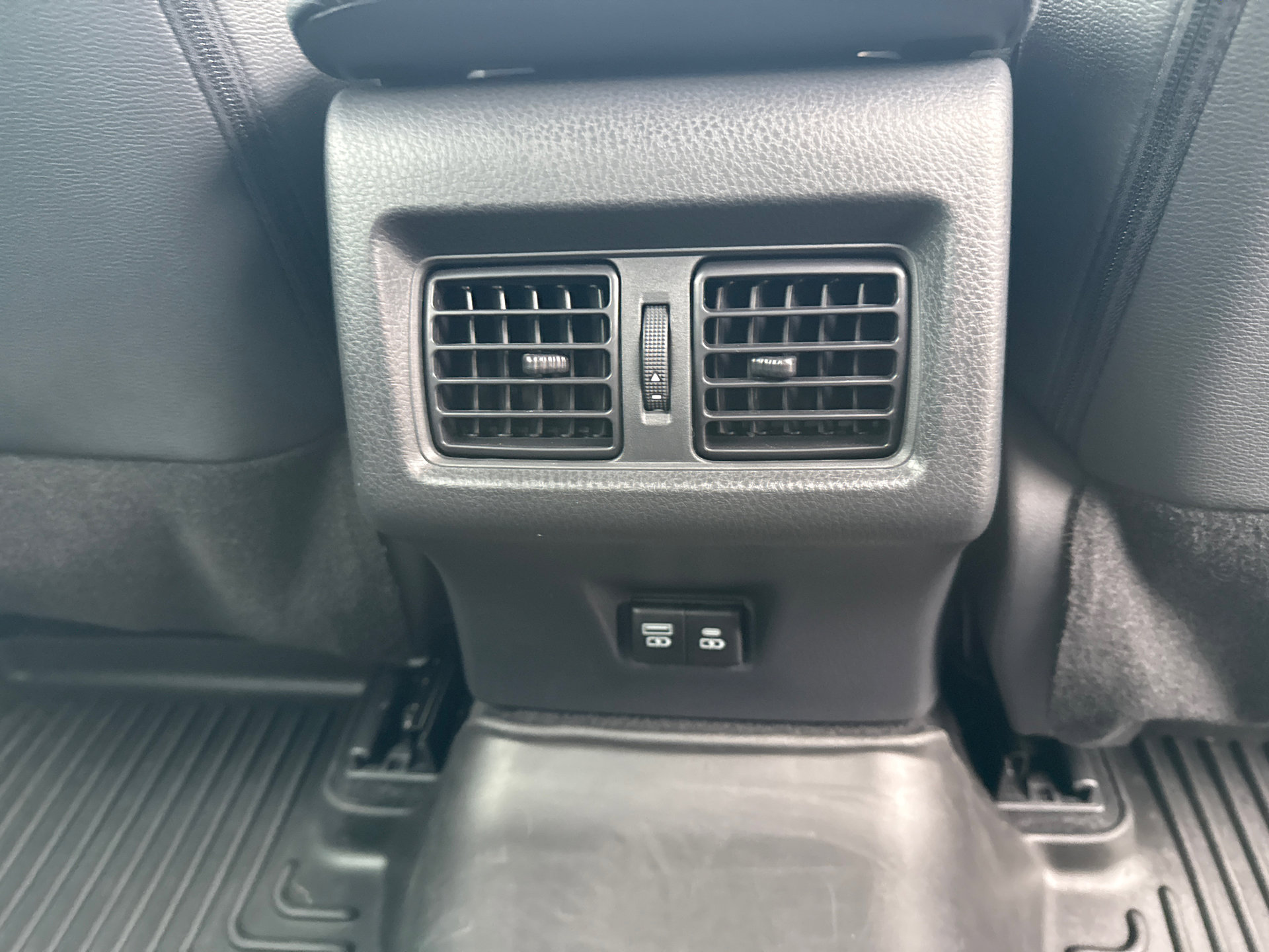 Certified 2025 Toyota Camry XSE w/ Premium Plus Package FWD image 15