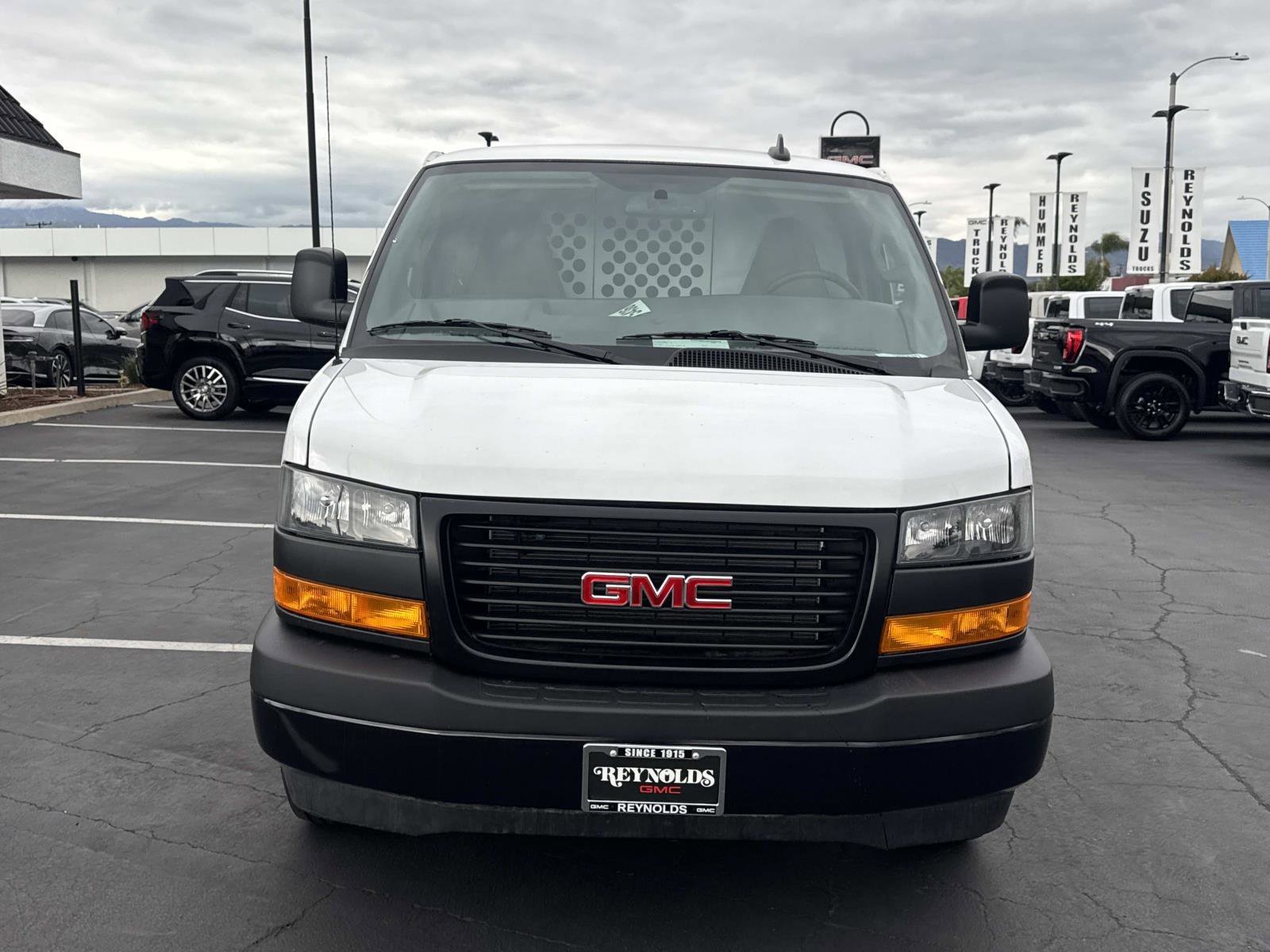 New 2025 GMC Savana 2500 w/ Driver Convenience Package RWD image 2
