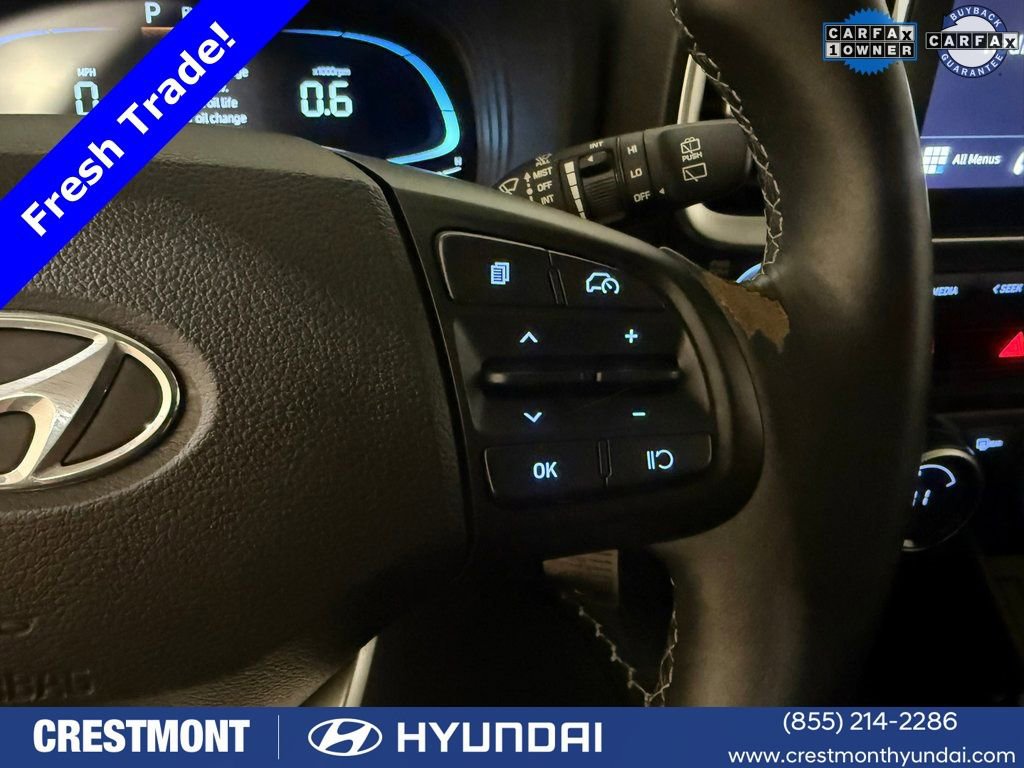 Certified 2023 Hyundai Venue SEL FWD image 34