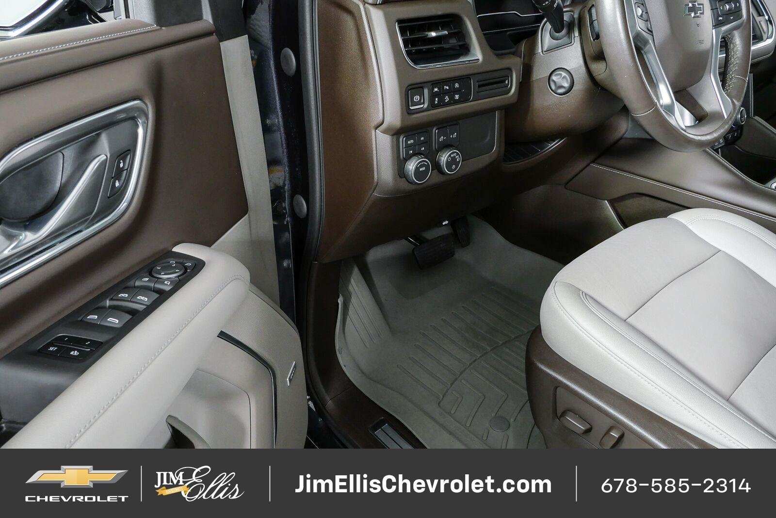 Certified 2023 Chevrolet Tahoe Z71 w/ Luxury Package AWD/4WD image 9
