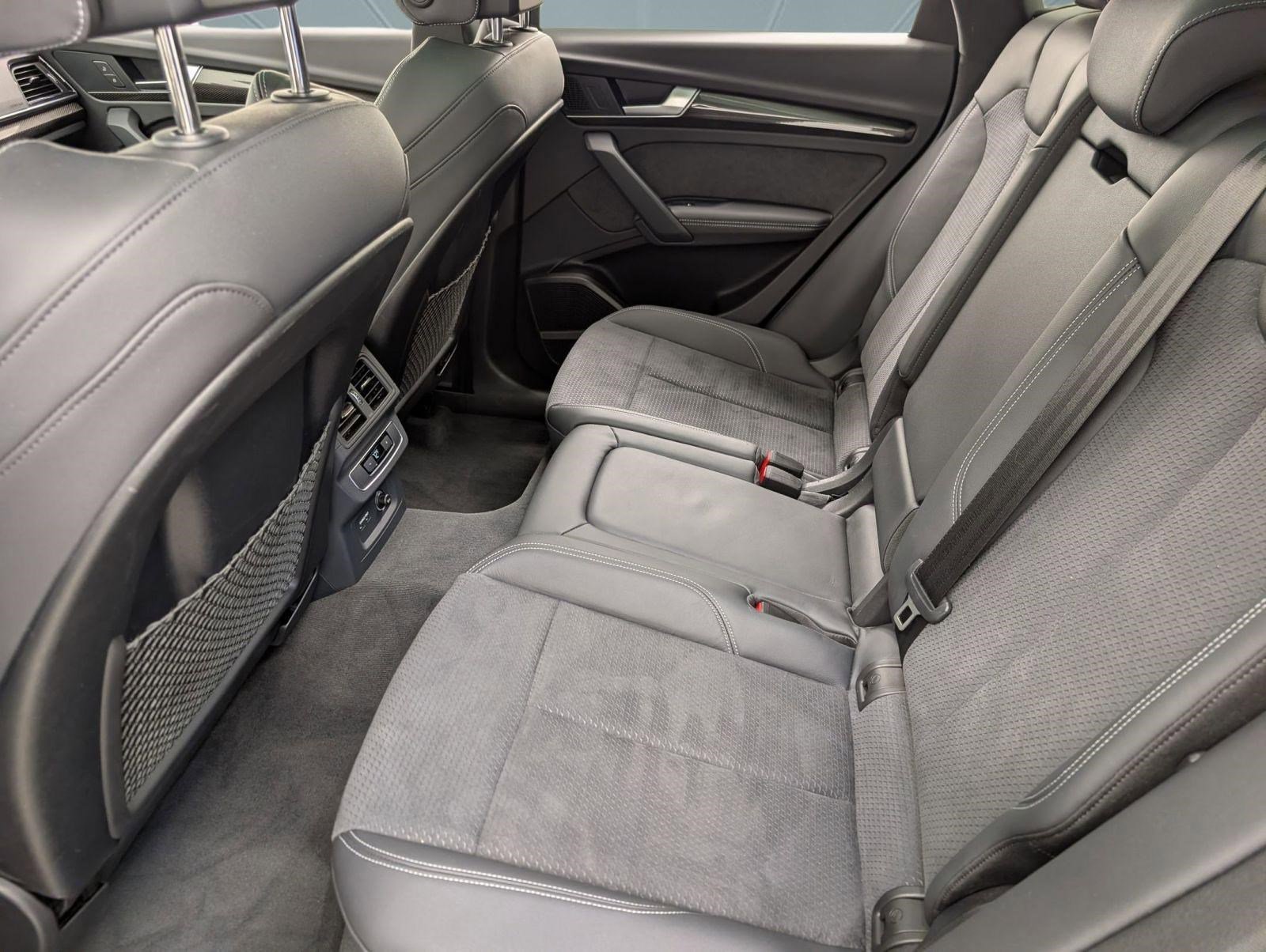 Used 2024 Audi SQ5 Premium Plus w/ Premium Plus Package image 15