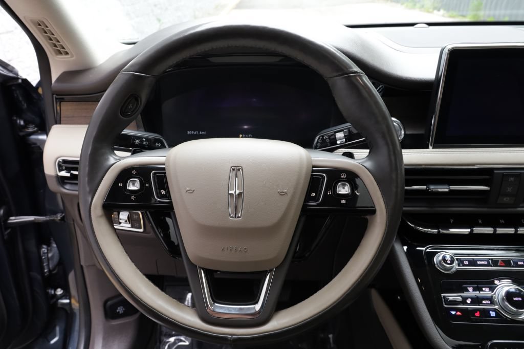 Used 2020 Lincoln Corsair Reserve w/ Equipment Group 201A FWD image 23