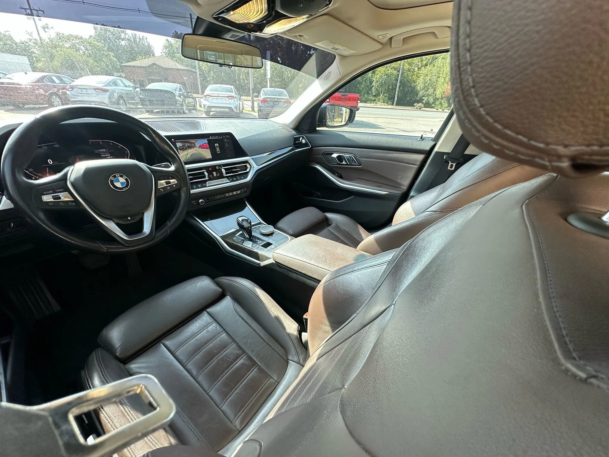 Used 2019 BMW 330i Sedan image 16