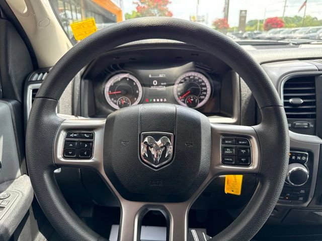 Used 2024 RAM 1500 Classic SLT AWD/4WD image 12