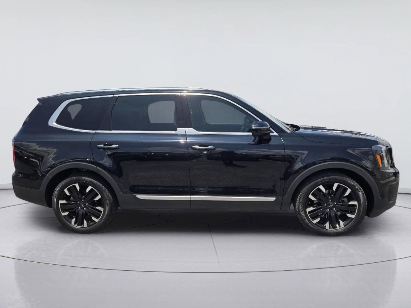 Used 2023 Kia Telluride SX Prestige AWD/4WD image 4