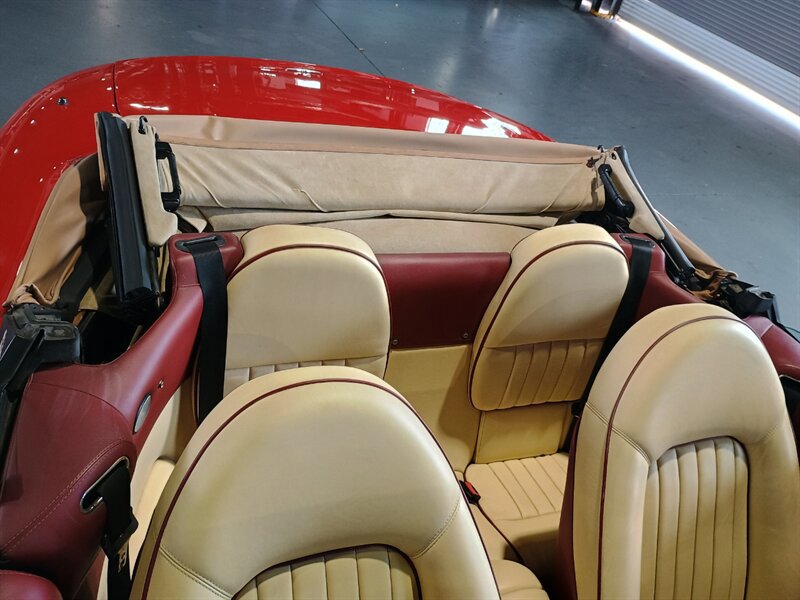 Used 1997 Aston Martin DB7 Volante RWD image 34