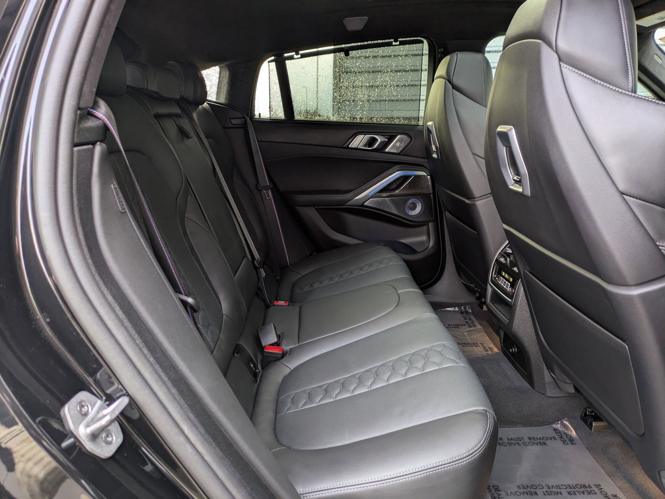 Used 2024 BMW X6 M Competition w/ Executive Package image 28