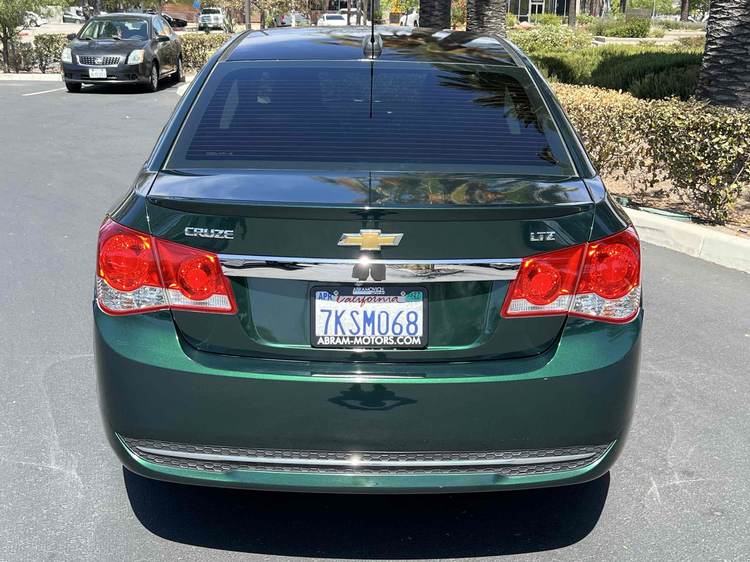 Used 2015 Chevrolet Cruze LTZ w/ Sun, Sound and Sport Package FWD image 16