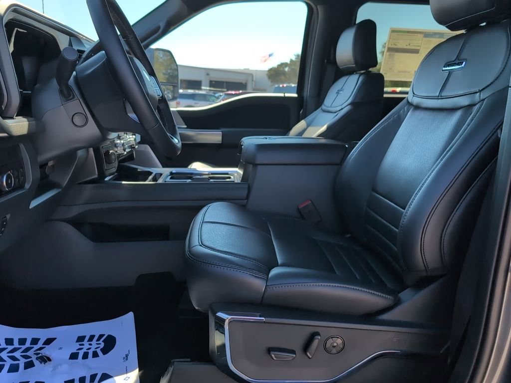 New 2026 Ford F250 Platinum image 9