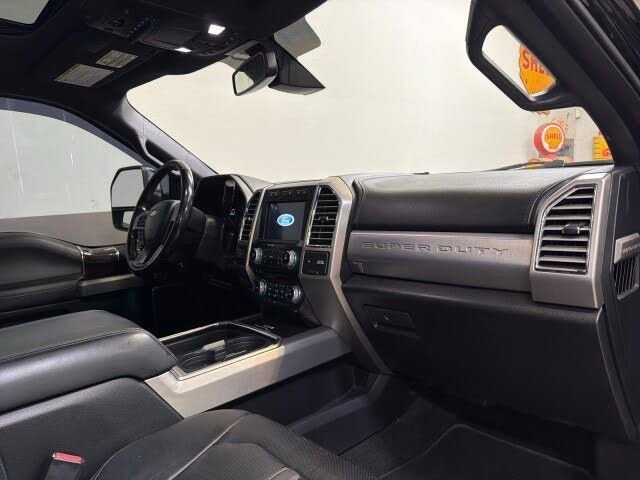 Used 2017 Ford F250 Platinum w/ Platinum Ultimate Package AWD/4WD image 42