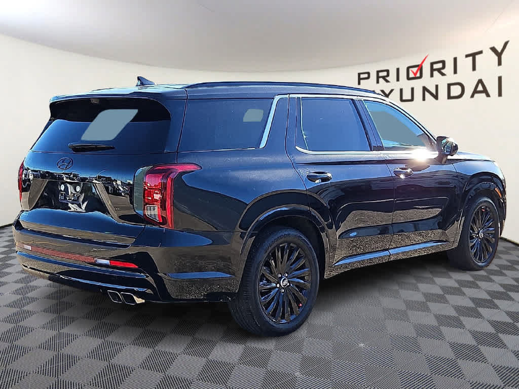 Used 2025 Hyundai Palisade Calligraphy AWD/4WD image 4