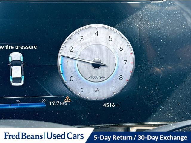 Used 2023 Hyundai Elantra SEL w/ Convenience Package image 14