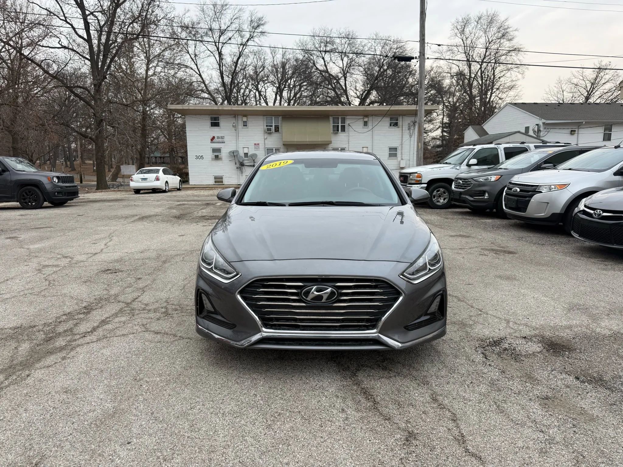 Used 2019 Hyundai Sonata SE image 2