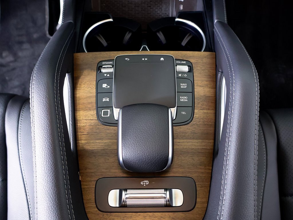 Used 2025 Mercedes-Benz GLS 450 4MATIC image 23