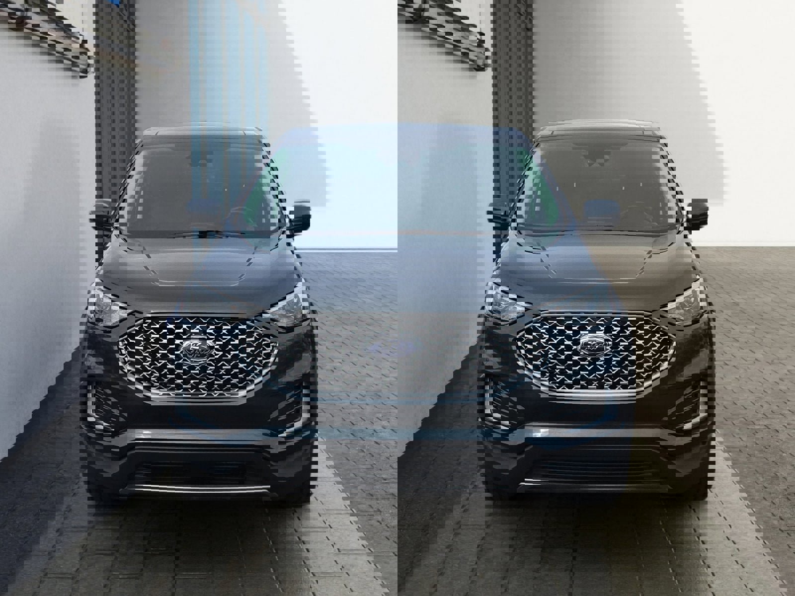 Used 2023 Ford Edge SEL image 8