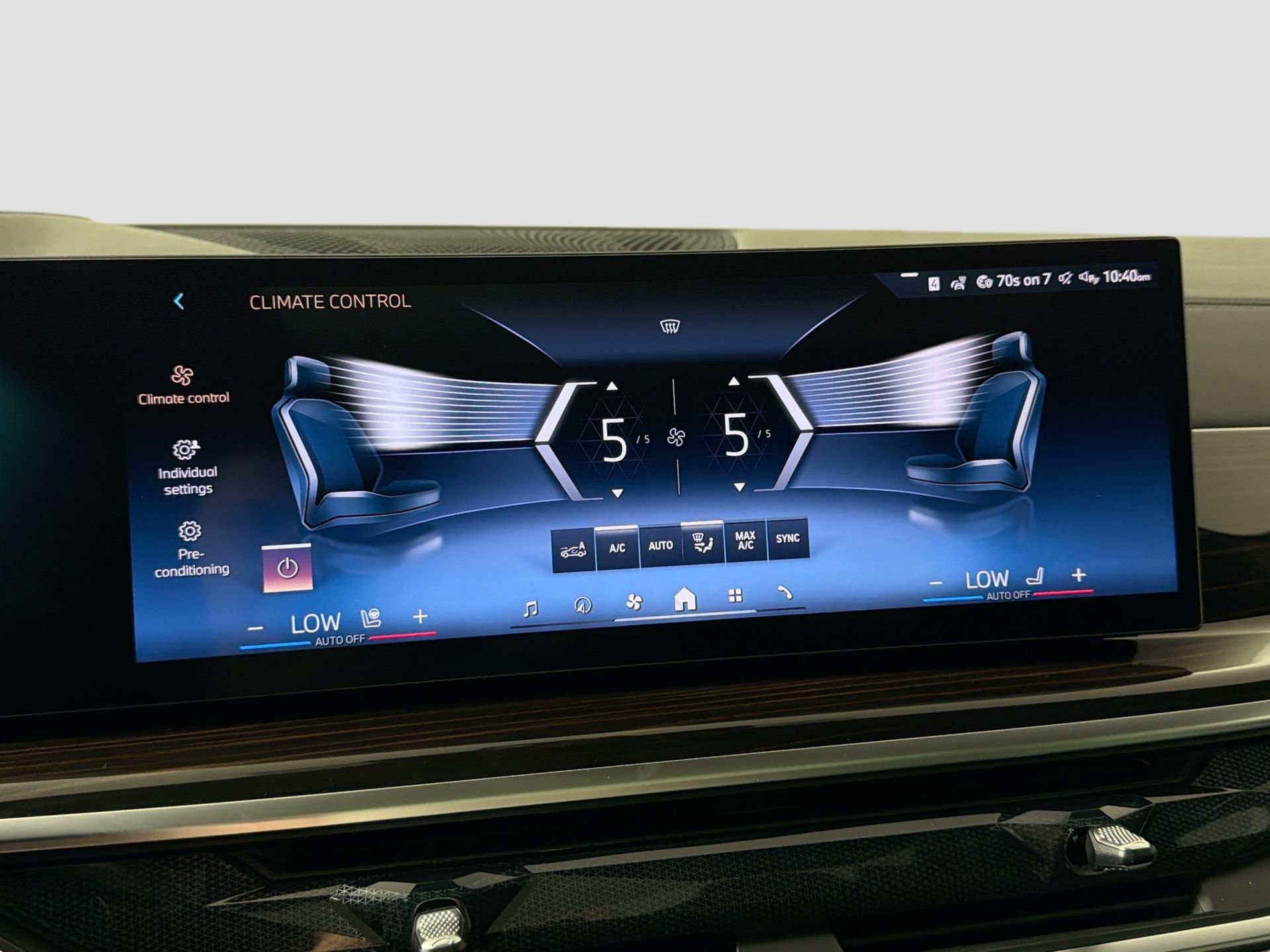 New 2026 BMW X6 xDrive40i image 15