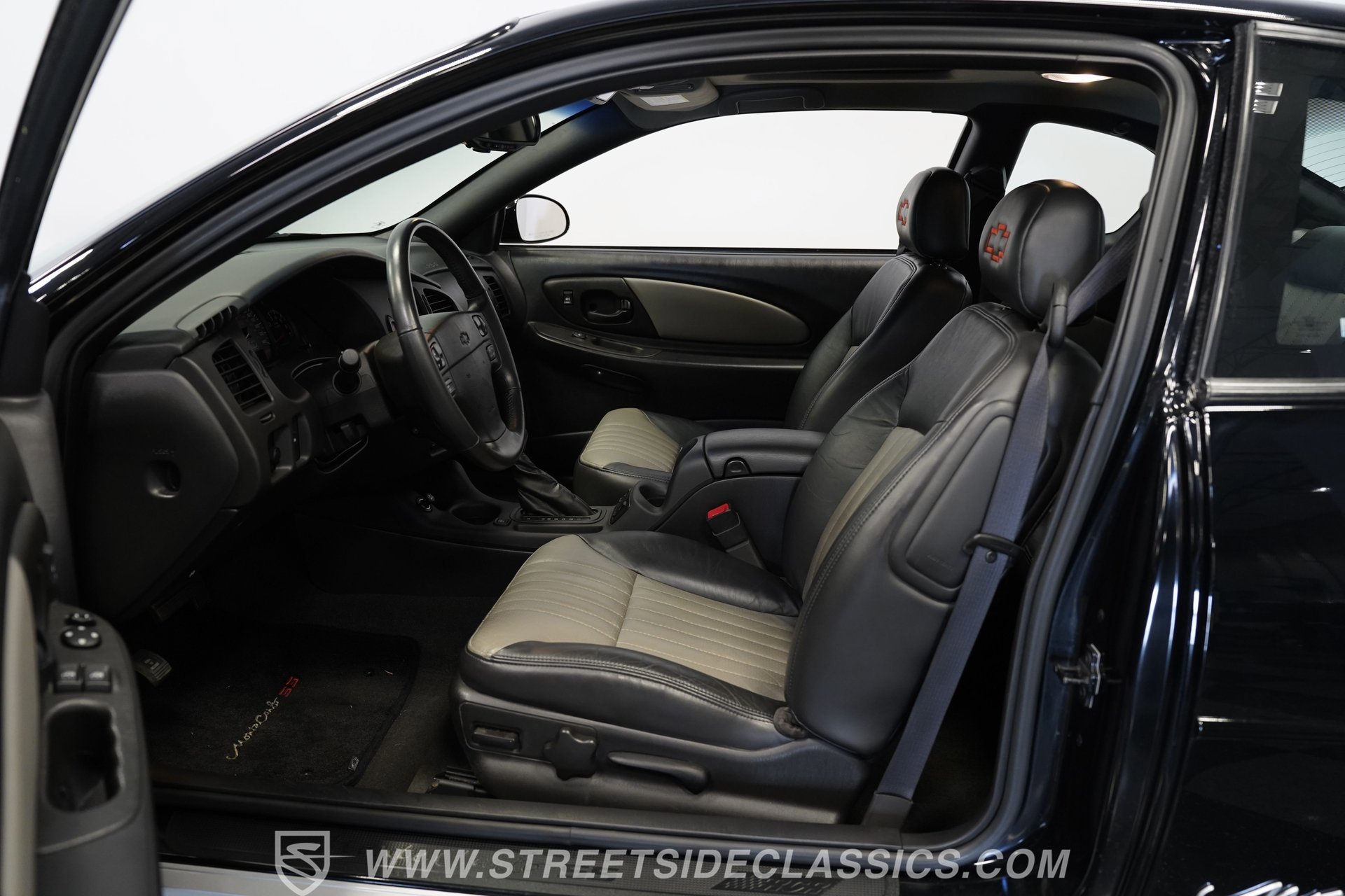 Used 2002 Chevrolet Monte Carlo SS w/ Preferred Equipment Group image 3