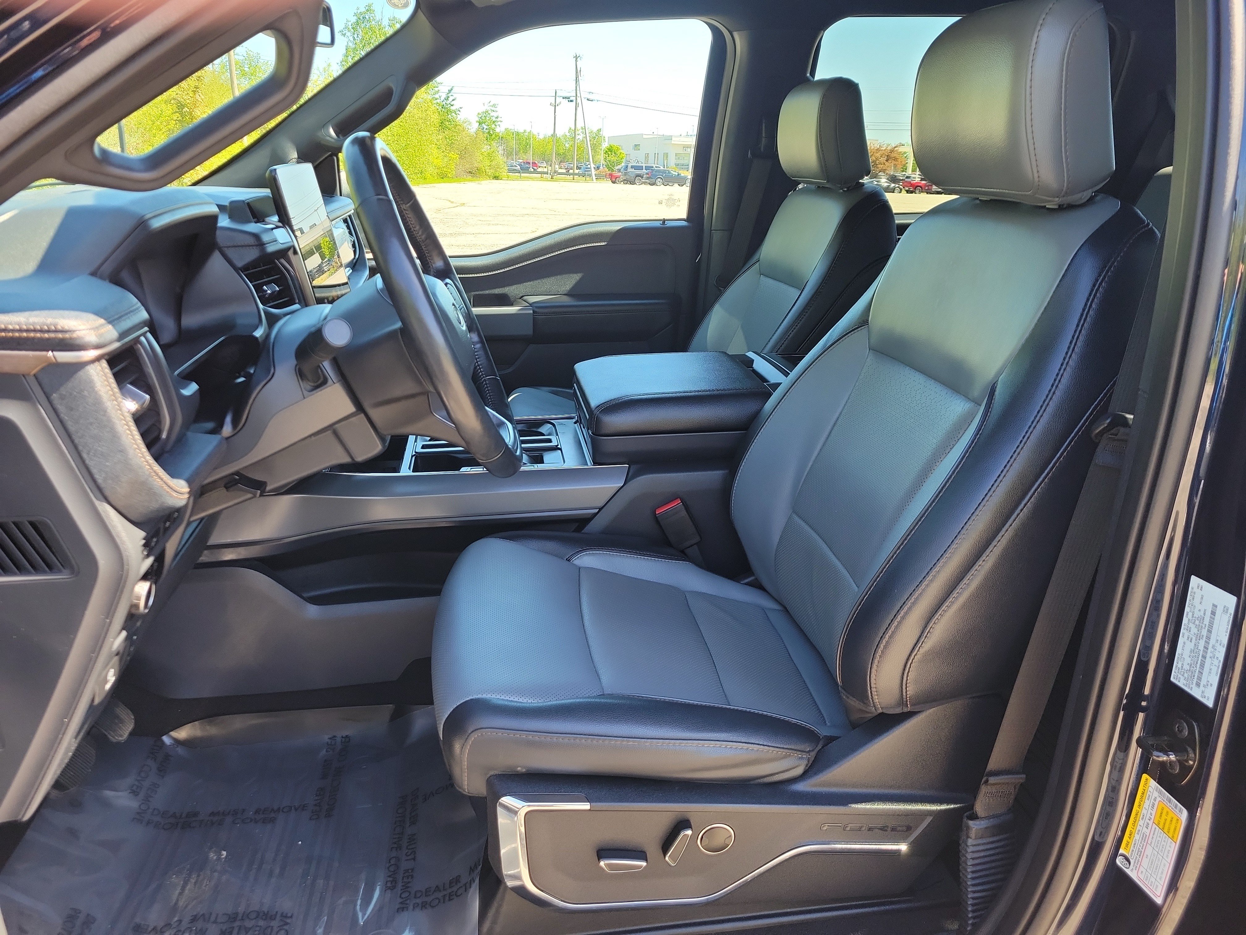 Used 2023 Ford F150 Lightning Lariat AWD/4WD image 14