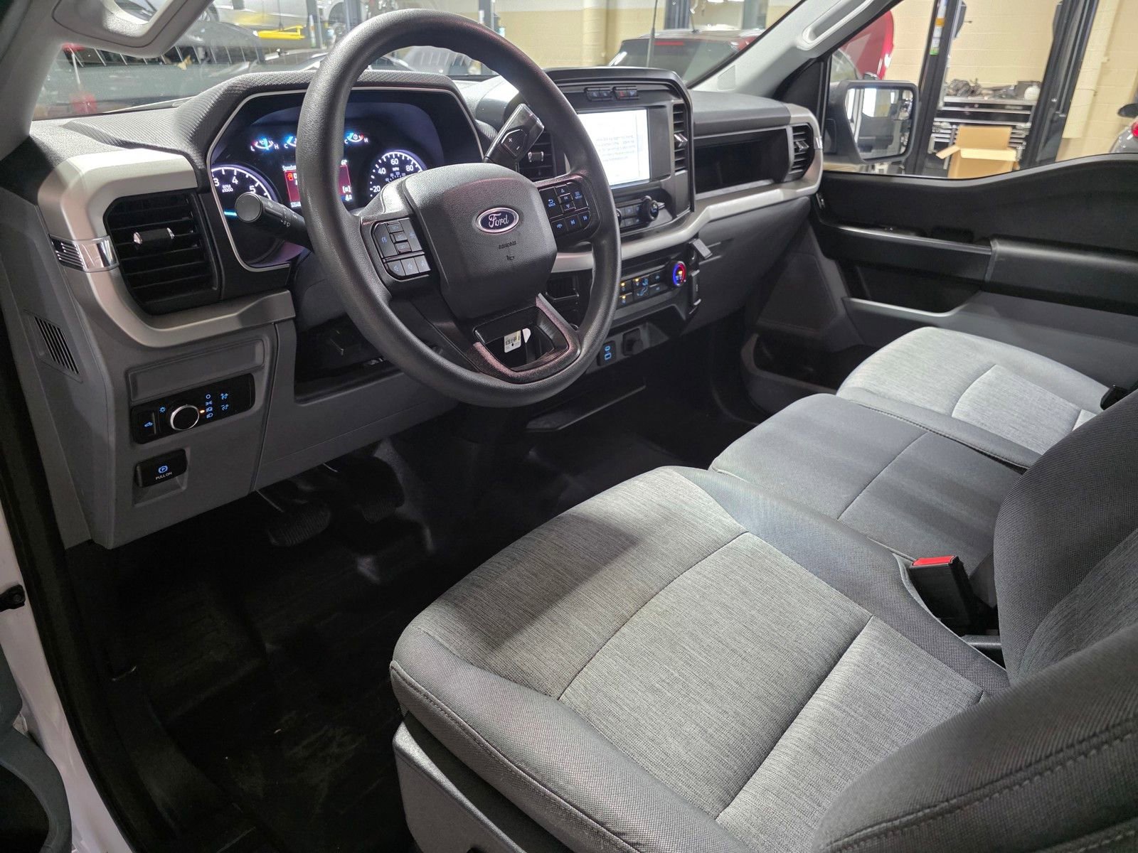 Used 2022 Ford F150 XL w/ Equipment Group 101A High image 31