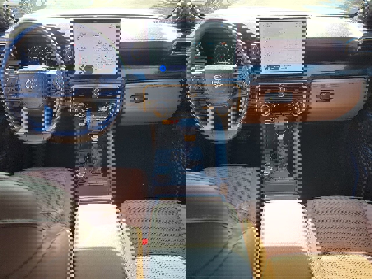 Used 2025 Toyota 4Runner Limited image 13