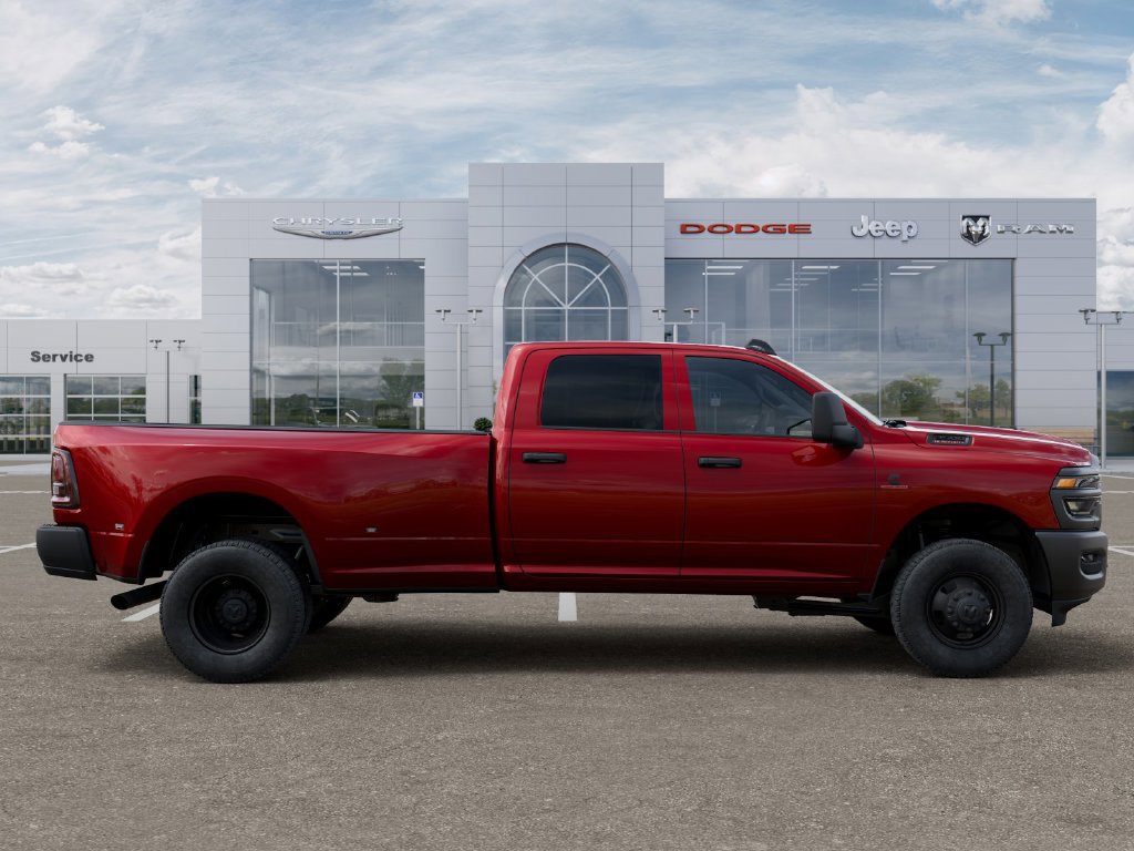 New 2026 RAM 3500 Tradesman AWD/4WD image 21