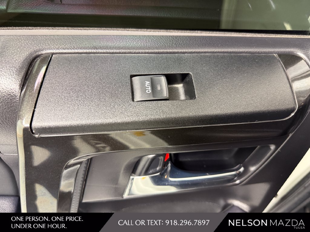 Used 2023 Toyota 4Runner TRD Off-Road Premium AWD/4WD image 36