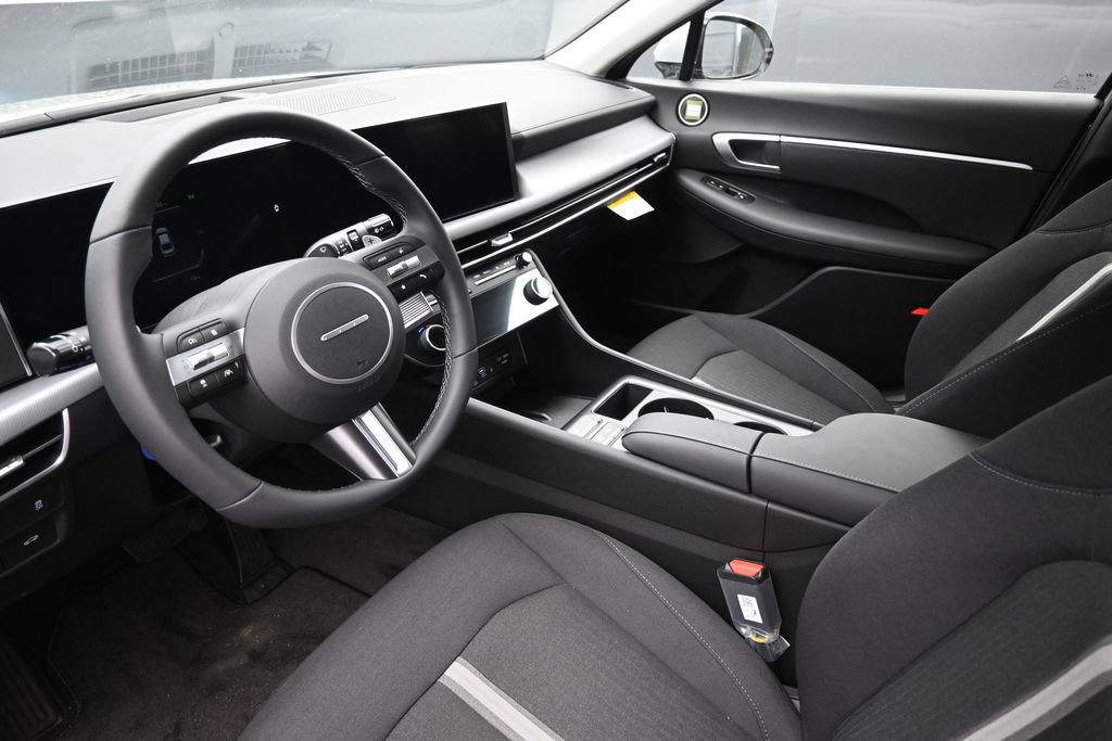New 2026 Hyundai Sonata SEL FWD image 19