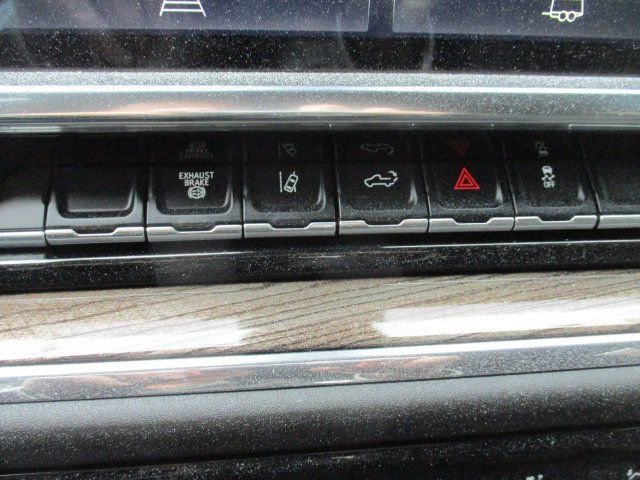 Used 2024 Chevrolet Silverado 3500 LT AWD/4WD image 19