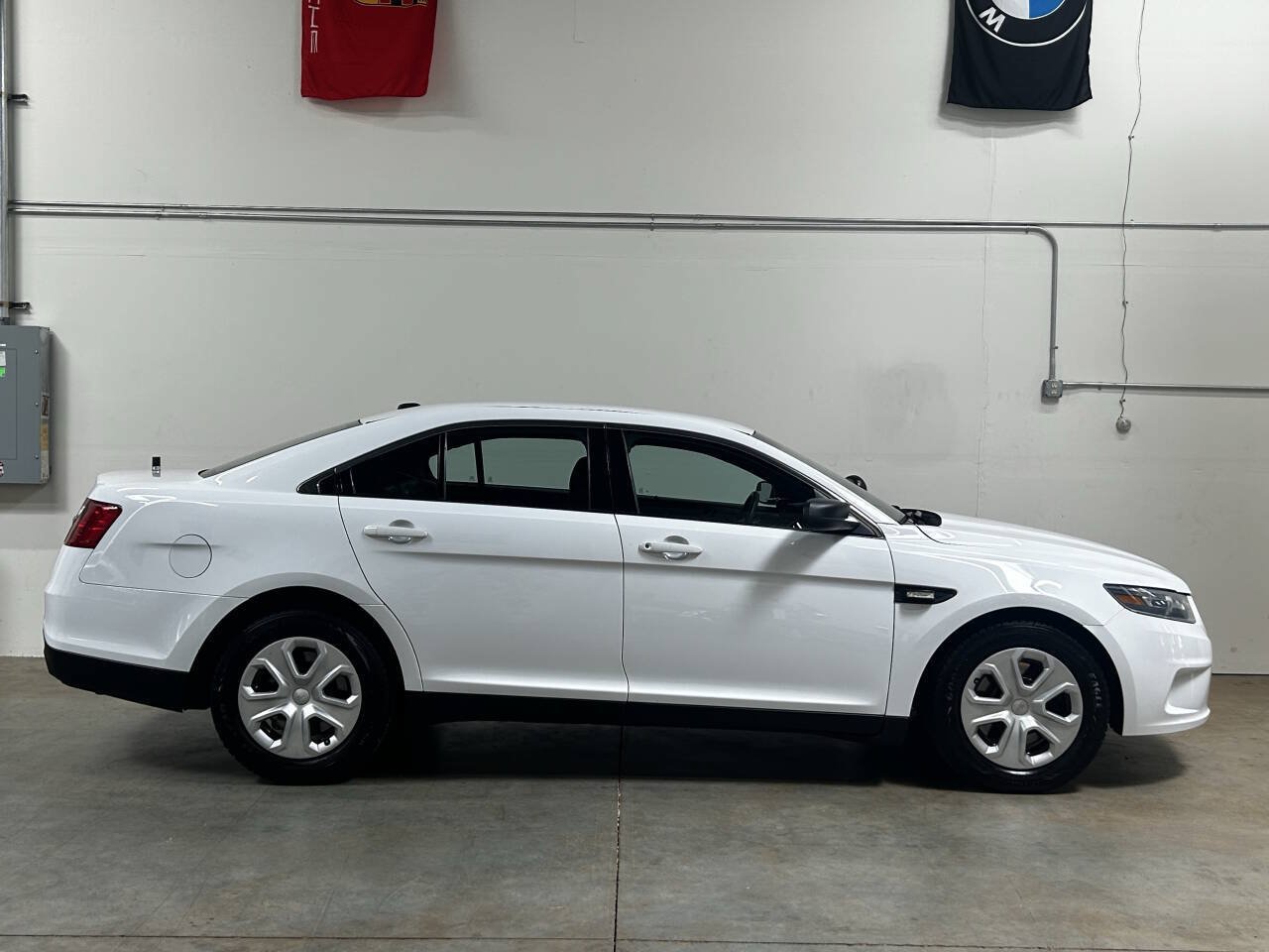 Used 2016 Ford Taurus Police Interceptor AWD image 36